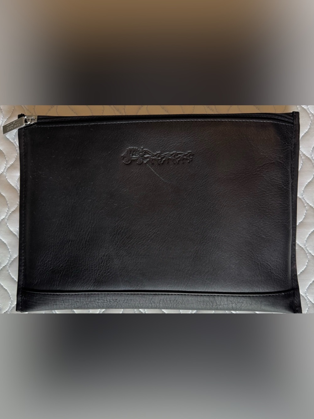 Claire Chase IP 300 case in black leather.